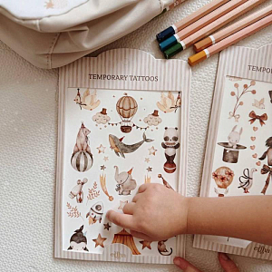 Набор временных татуировок Mrs. Ertha "Dreams Star", 25 шт, в мире снов